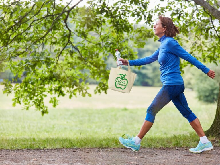 Full fart mot Seniorfestivalen (2000 x 1500 px)